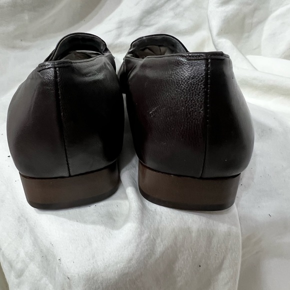 Causal Corners Flat Loafer Color Brown Size 7 1/2 M,  New Shoe Removed Peeling. - Picture 9 of 13